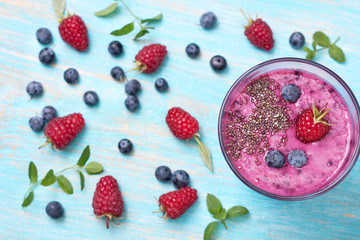 Smoothies with blueberries
