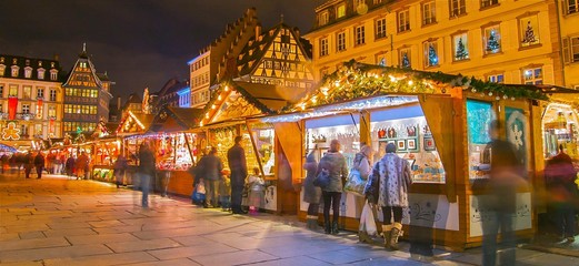 Strasbourg Christmas Market, France - obrazy, fototapety, plakaty