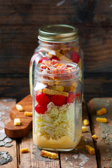 BLT Salad in the maison  jar.