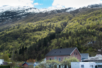 Fototapeta na wymiar houses and mountains of Norway