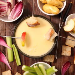 cheese fondue with vegetable