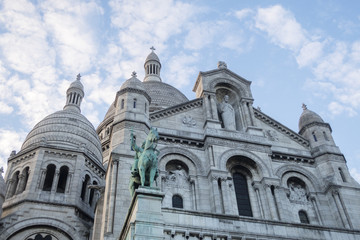 Fototapeta na wymiar sacre coer church in paris france