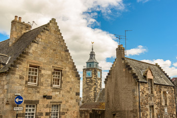 Naklejka premium View of the medieval old town of Stirling in Scotland with the clock tower