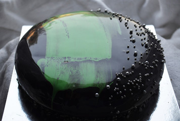 Черный торт с зеркальной глазурью/Black cake with mirror glaze