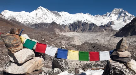 Tableaux sur verre Cho Oyu Mount Cho Oyu with prayer flags