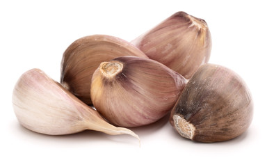 garlic cloves isolated on white background cutout