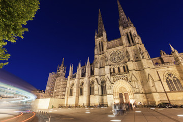 Fototapeta na wymiar Saint Andre Cathedral on Place Pey-Berland in Bordeaux