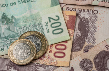 Peso Mexicano, Monedas y billetes 
