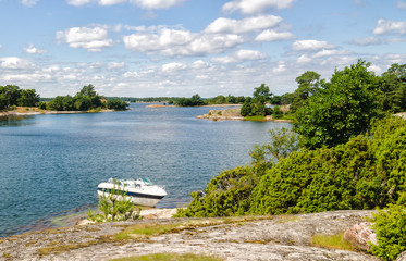 Fototapeta na wymiar A view of St Anna archipelago in Sweden