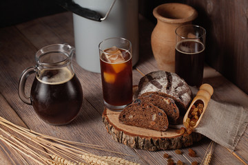 Dark bread kvass