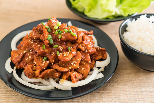 fried pork with spicy korean sauce (bulgogi)