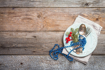 Christmas table setting.