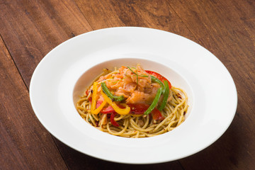 smoked salmon spaghetti