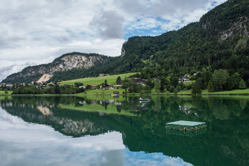 Fototapeta na wymiar The mountain lake Thiersee in Tyrol, Austria
