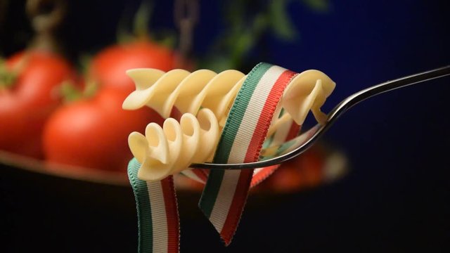 Pasta Cucina italiana Italienische K&uuml;che italian food Итальянская кухня comida sounding Gastronom&iacute;a cuisine de Italia Kuchnia włoska video  イタリア料理 義大利飲食