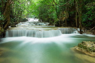 Obrazy na Szkle  piękny wodospad w Tajlandii