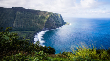 Fototapeta na wymiar Island overlook with cliffs