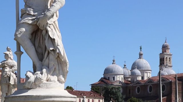 Padova - Prato della Valle e Abbazia di Santa Giustina