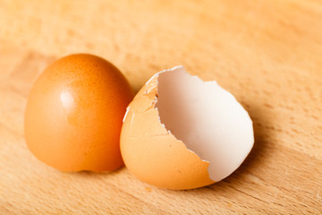 Detailed closeup of empty cracked eggshells