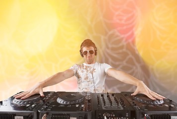 Dj.