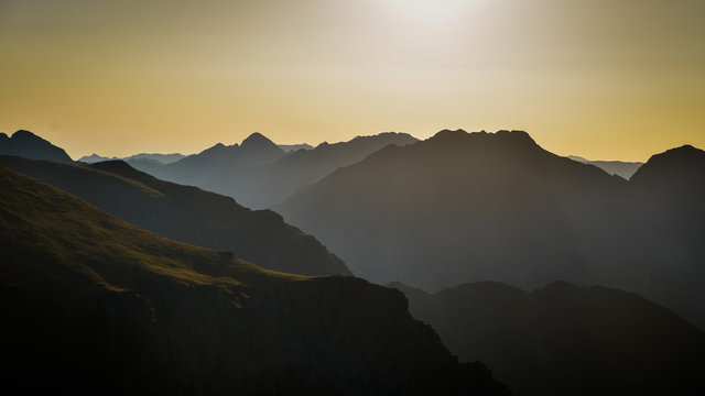 Fototapeta Sunset in Fagaras mountains, Romania