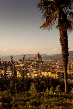 The Cattedrale di Santa Maria del Fiore by sunset