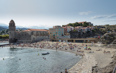 Fototapeta na wymiar Vista de la ciudad de Collioure, Languedoc-Rosellón francés, Francia