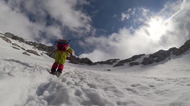Arrampicata sul ghiacciaio