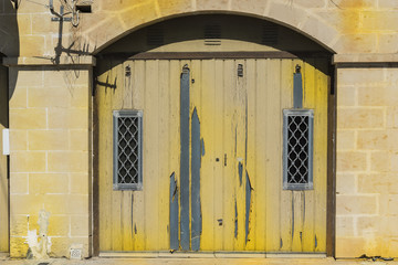 Flaked gate on Malta