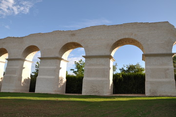 aqueduc romain de jouy aux arches