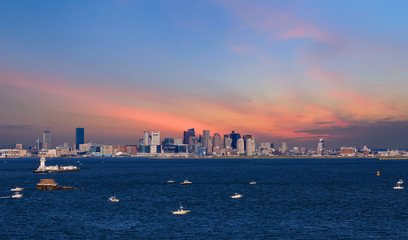 Naklejka premium Late Afternoon view of Boston