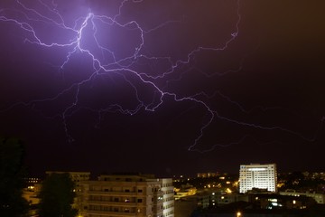 Trovoada na cidade do Porto, Portugal