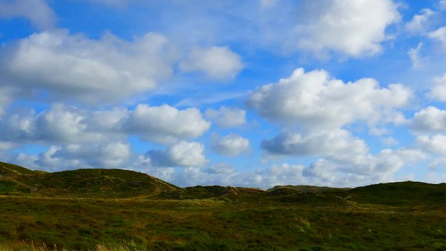 Sylt Nordsee Welt Natur Erbe Wattenmeer D&uuml;nen Landschaft aus dem Auto gefilmt