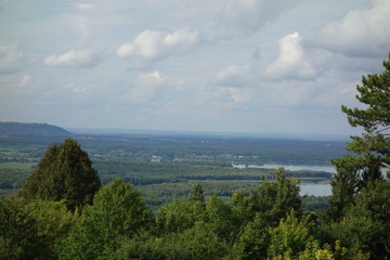 vue du paysage monument de commémoration de la première guerre mondial americain de montsec