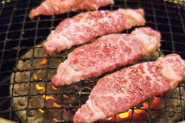 焼肉（カルビ）