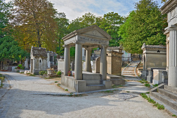 Fototapeta na wymiar Pere Lachaise cemetery, Paris, France