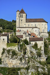 Fototapeta na wymiar Saint-Cirq-Lapopie / Vallée du Lot / Occitanie / France