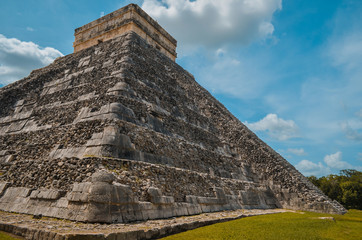 Fototapeta na wymiar Ruins of Chichen Itza, Mexico, Mayan ruins, composition.
