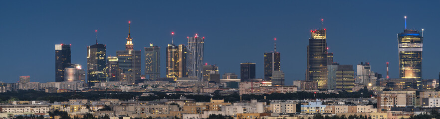 Panoramablick auf die Innenstadt von Warschau