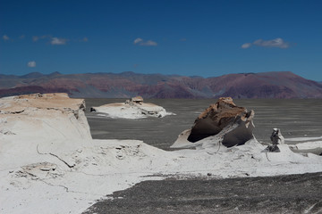 Tolar Grande campo de piedra Pomez