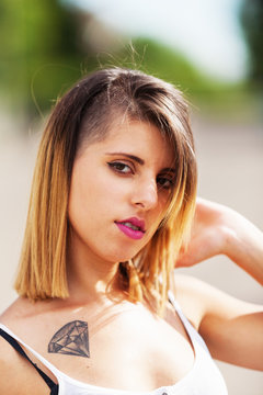 Trasgressive hair model