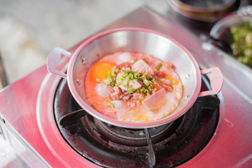 pan-fried egg with toppings  (Kai Krata) Thai style Breakfast, Thai food
