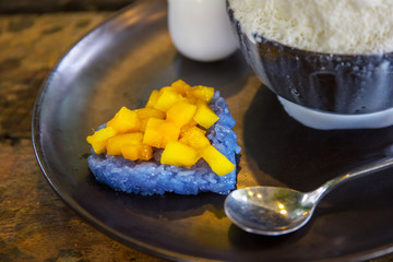 Bingsu Mango Cheese . Korean Dessert