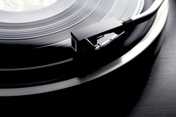 レコードとレコードプレーヤー