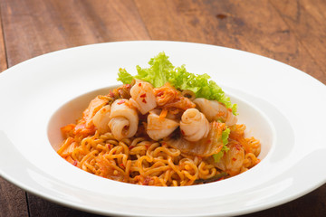 korean kimchi squid ramen