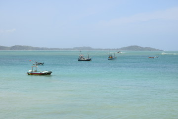 Fischerboote am Point Pedro