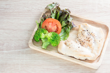 Grilled chicken breasts and vegetables. healthy food style