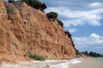 Effects of seaside coastal erosion with clayey soil