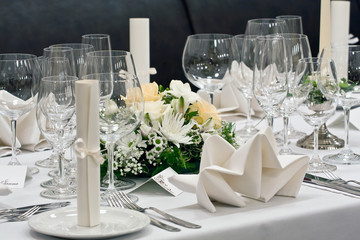 Cosy Restaurant, served tables 