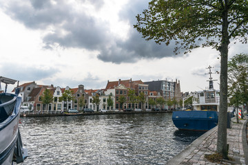 Fototapeta premium boats in dutch harbor, the netherlands